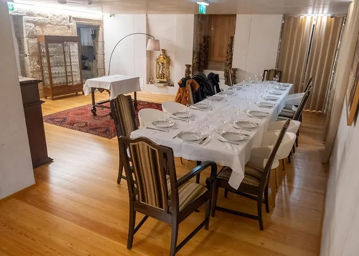Casa Ameias مزرعة للإقامة *