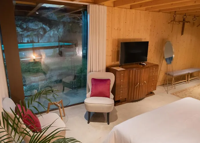 Casa Ameias
